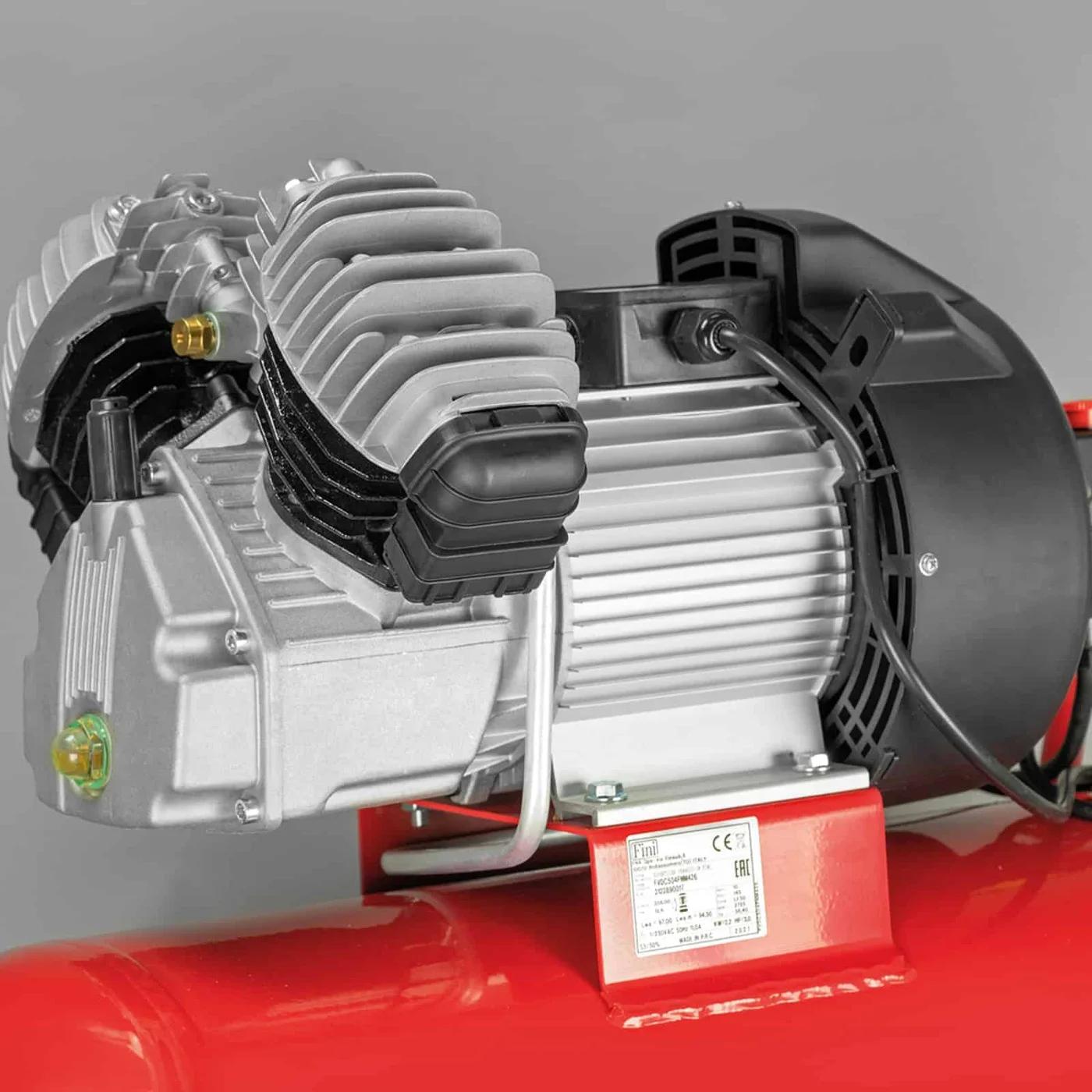 SuperTiger 4020M Lubricated coaxial compressor with high-efficiency 'V' pumping unit. altre applicazioni