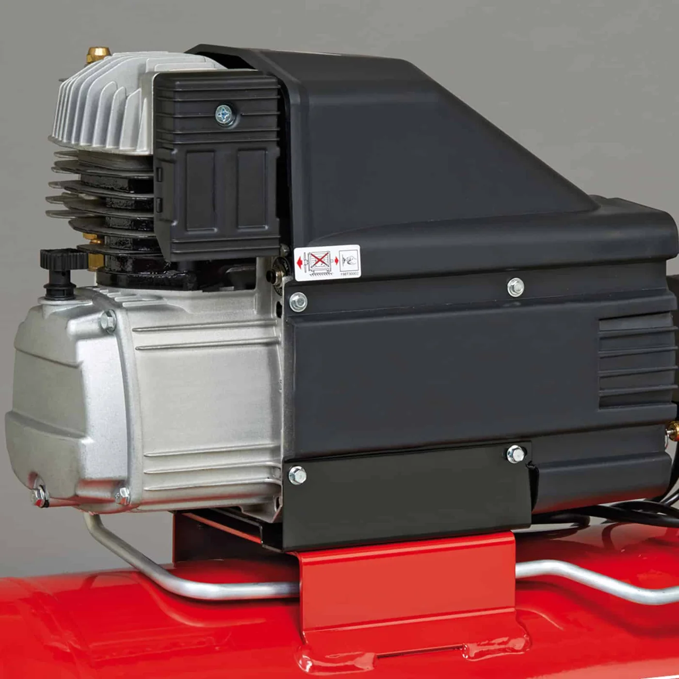 SuperTiger 312M Lubricated coaxial compressor, designed to meet the needs of hobbyists and professionals. dettaglio